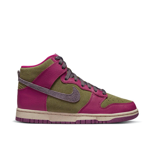 DUNK HIGH DYNAMIC BERRY (W)