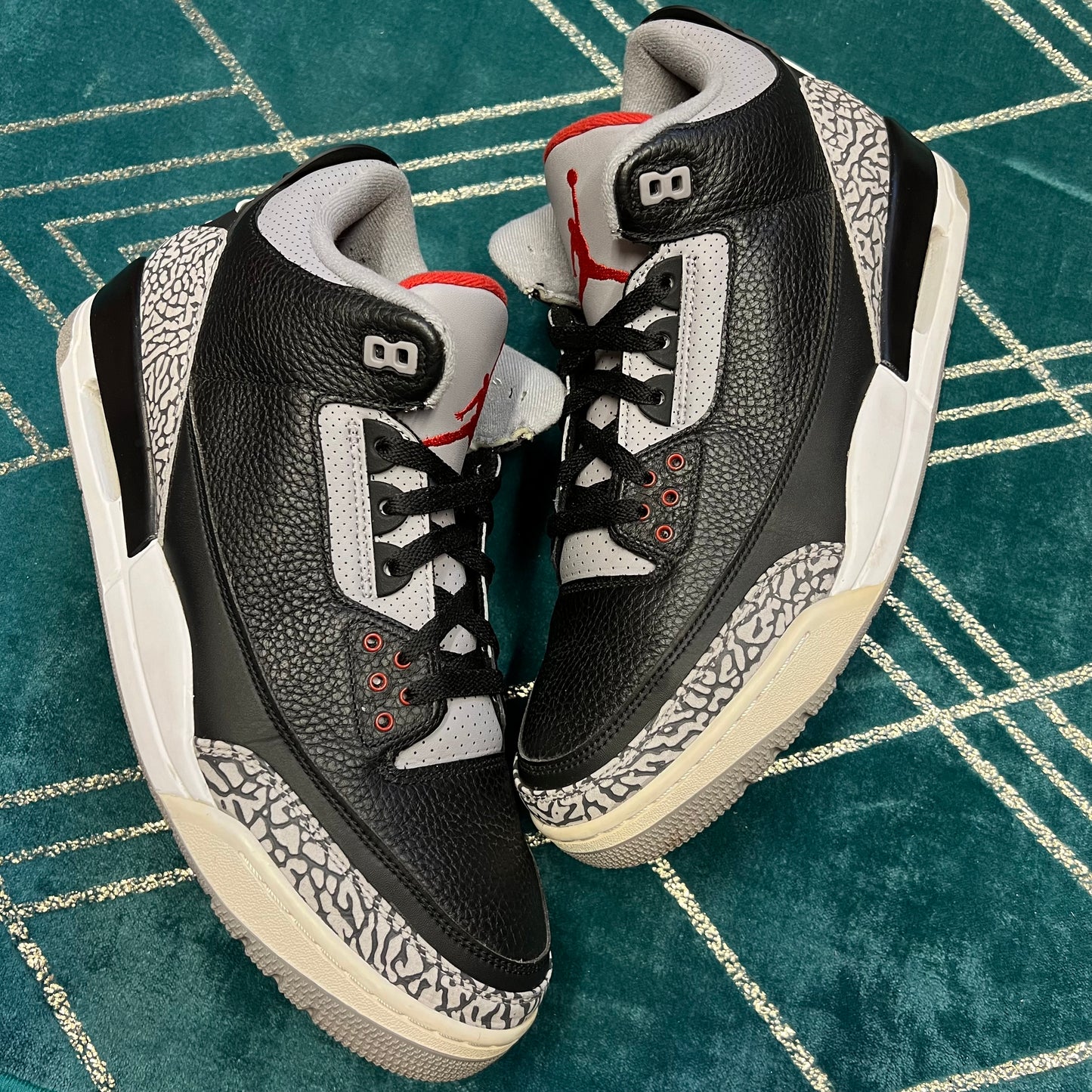 JORDAN 3 BLACK CEMENT 2018 UK12 *PRE-LOVED*