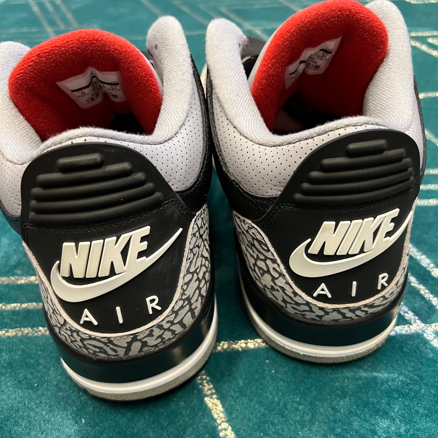 JORDAN 3 BLACK CEMENT 2018 UK12 *PRE-LOVED*