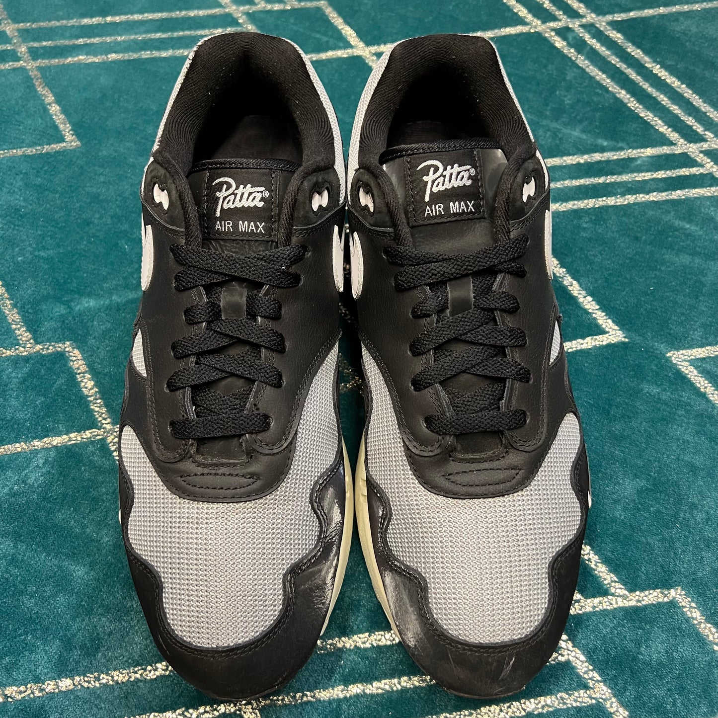 AIR MAX 1 PATTA BLACK UK11.5 *PRE-LOVED*