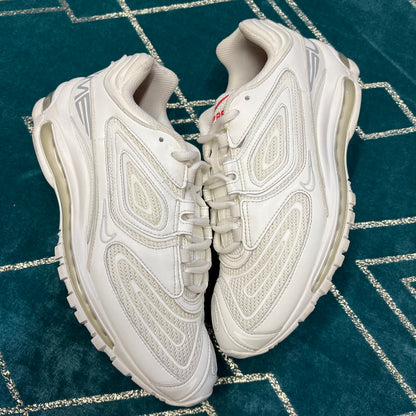 AIR MAX 98 TL SUPREME WHITE UK9 *PRE-LOVED*