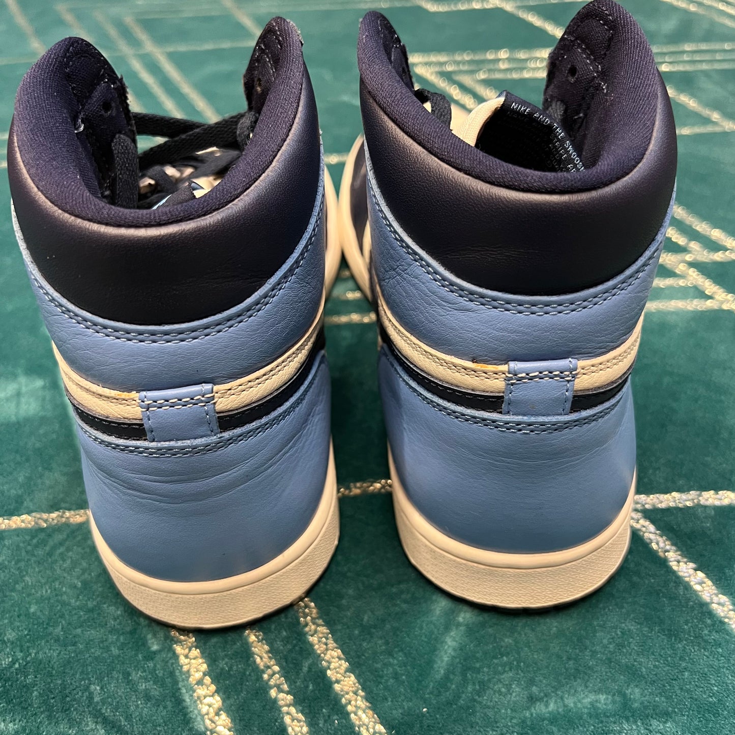 JORDAN 1 HIGH OBSIDIAN UNC UK9.5 *PRE-LOVED*