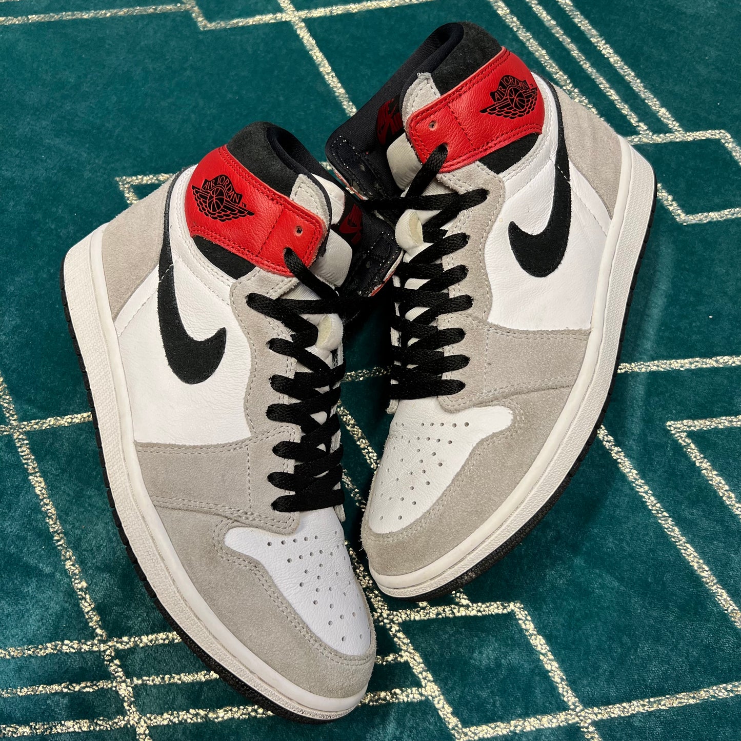 JORDAN 1 HIGH SMOKE GREY UK7.5 *PRE-LOVED*