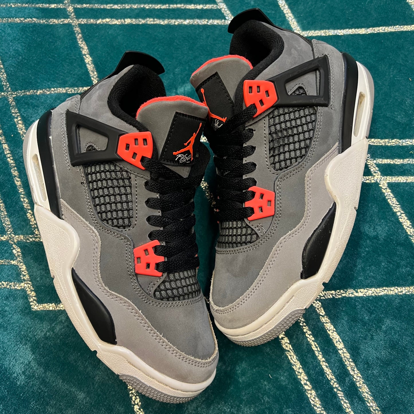 JORDAN 4 INFRARED (GS) UK4.5 *PRE-LOVED*