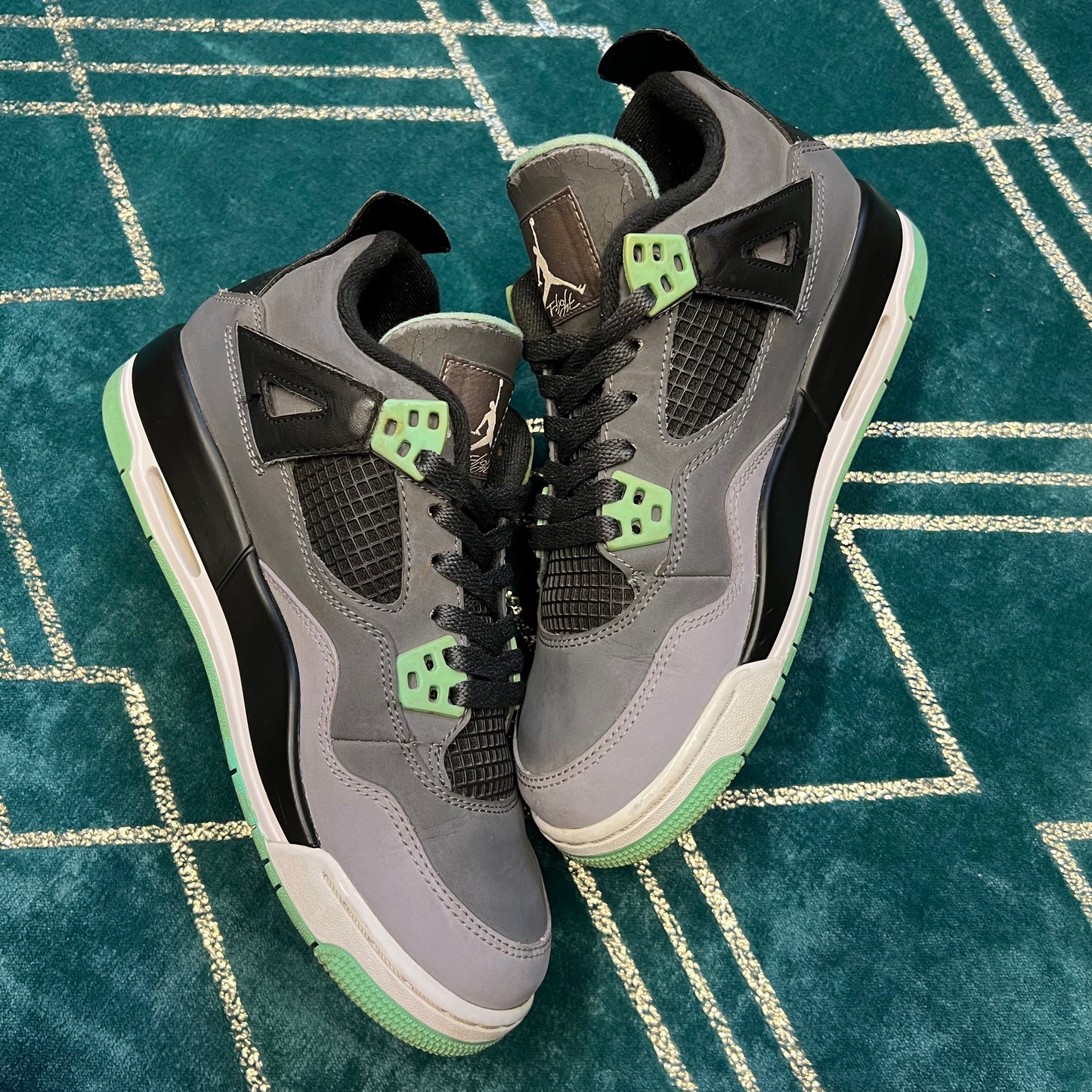 JORDAN 4 GREEN GLOW (GS) UK5 *PRE-LOVED*