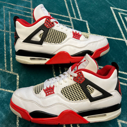 JORDAN 4 FIRE RED 2020 UK9 *PRE-LOVED*