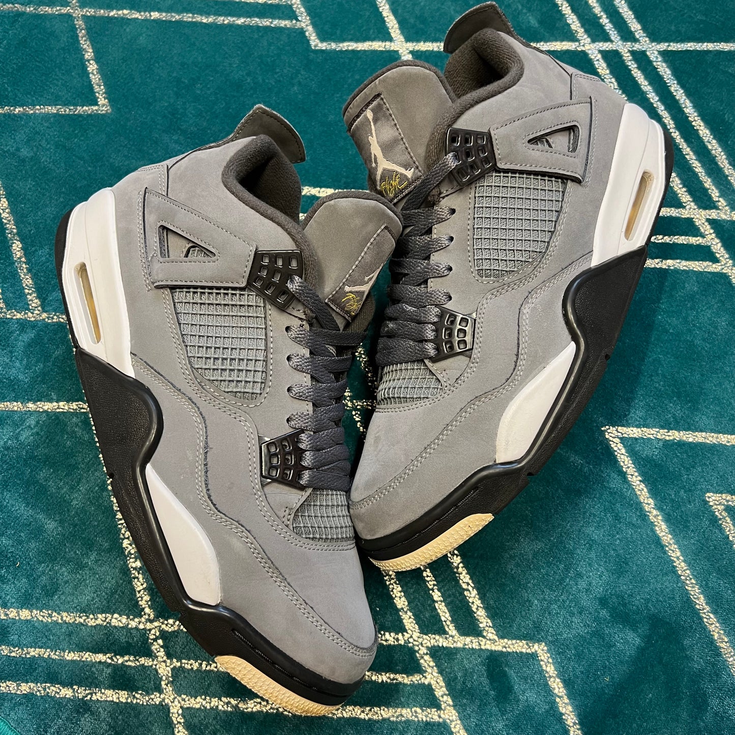 JORDAN 4 COOL GREY 2019 UK10.5 *PRE-LOVED*