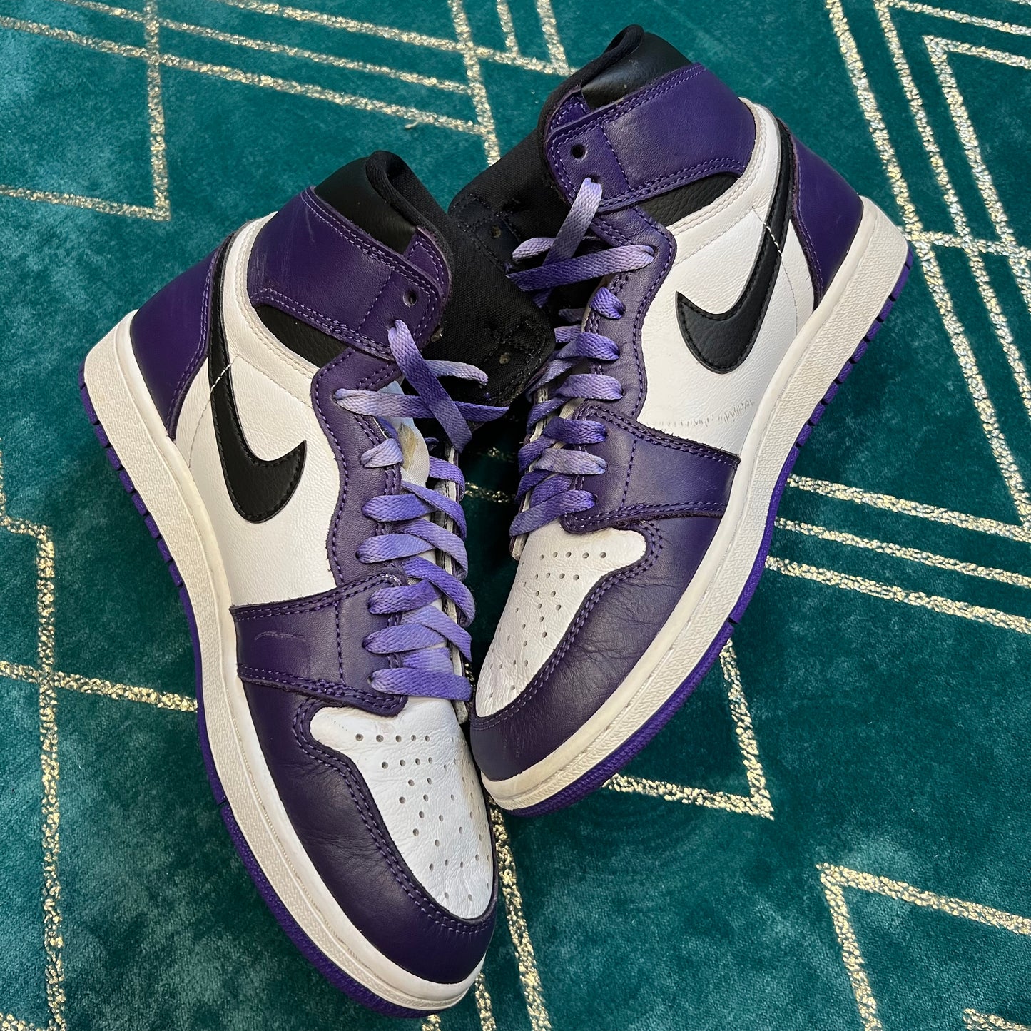 JORDAN 1 HIGH COURT PURPLE 2.0 UK7 *PRE-LOVED*