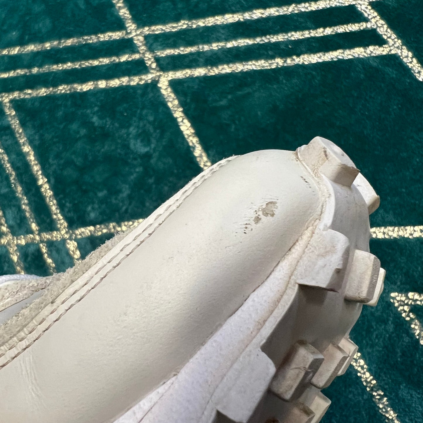 SACAI WAFFLE NYLON WHITE UK8 *PRE-LOVED*