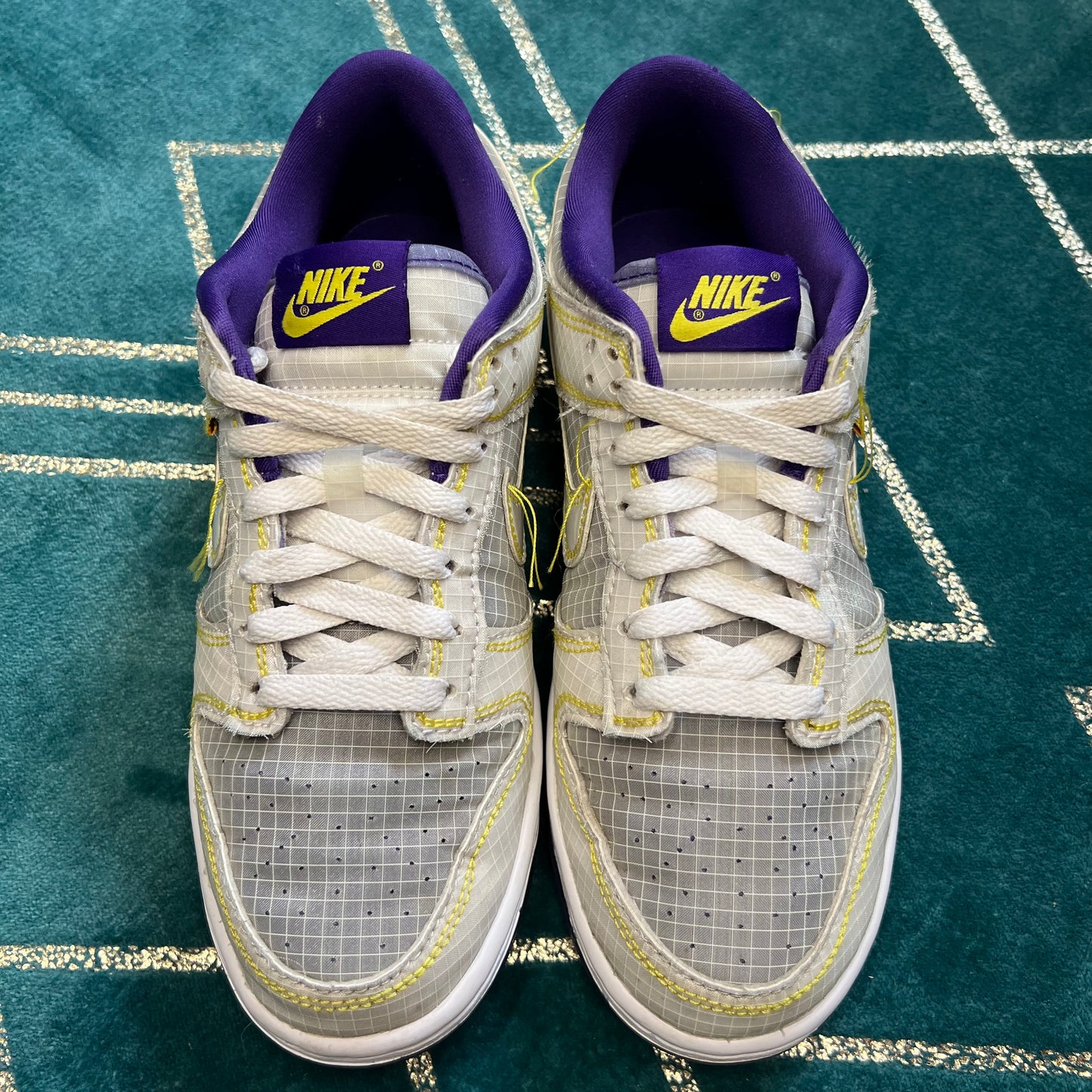 DUNK LOW UNION LA COURT PURPLE UK4 *PRE-LOVED*