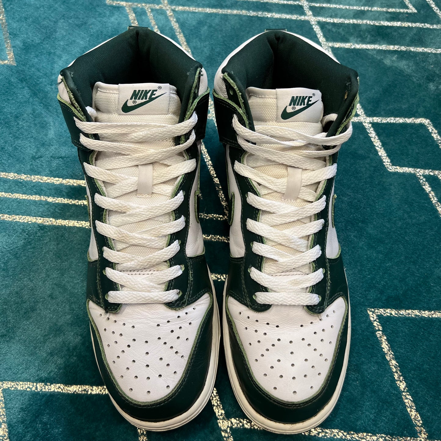 DUNK HIGH SPARTAN GREEN UK8.5 *PRE-LOVED*