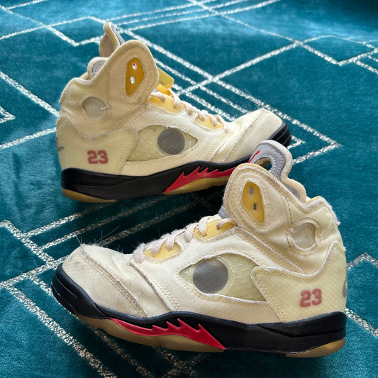 JORDAN 5 OFF-WHITE SAIL UK1 (PS) *PRE-LOVED*