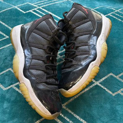 JORDAN 11 72-10 UK10.5 *PRE-LOVED*