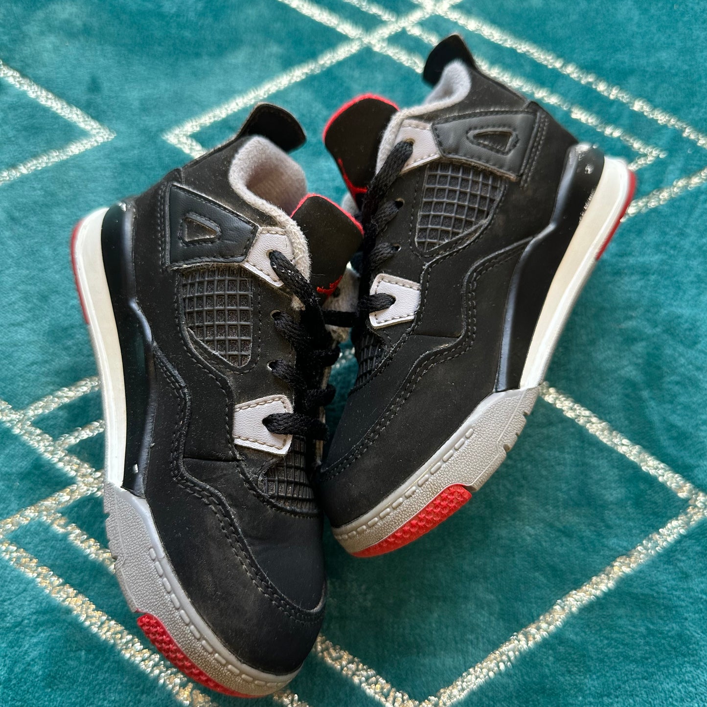 JORDAN 4 BRED 2019 (TD) UK8.5 *PRE-LOVED*