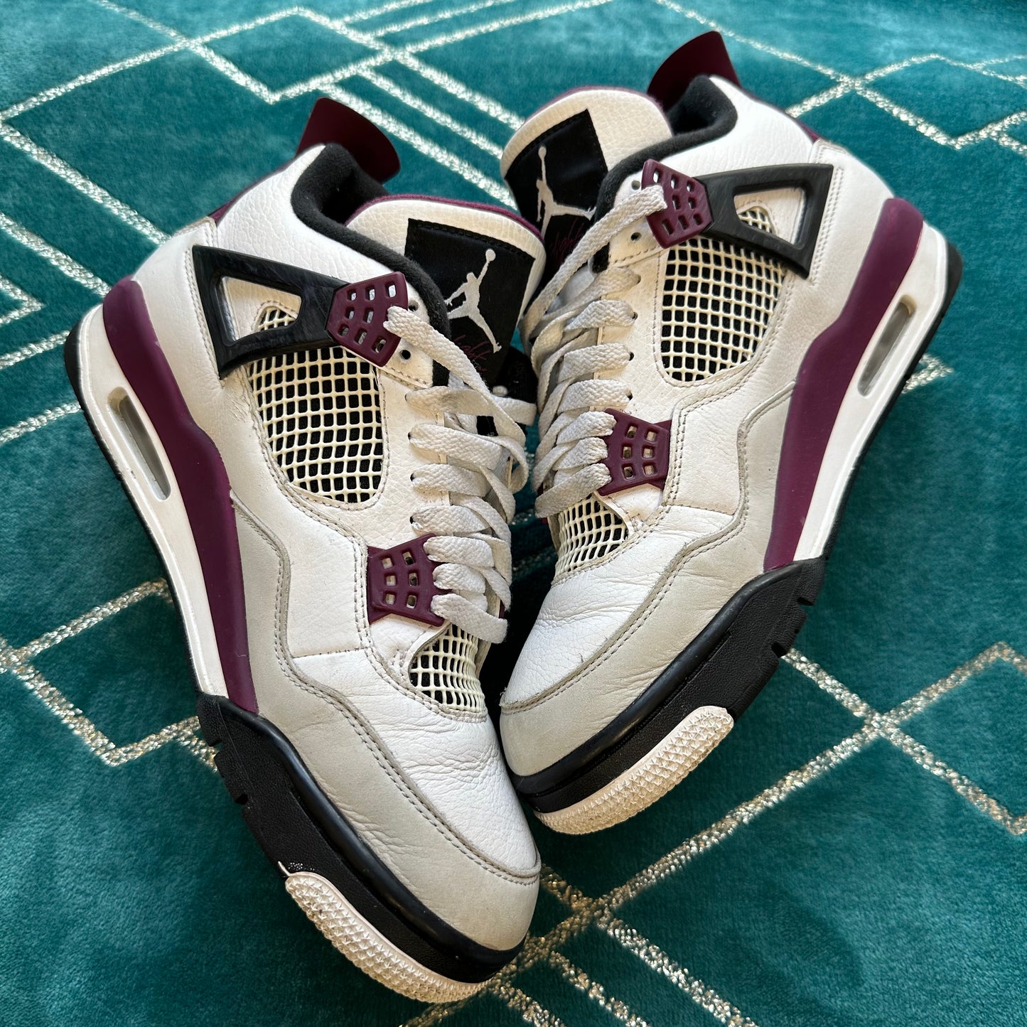 JORDAN 4 PSG UK8 *PRE-LOVED*