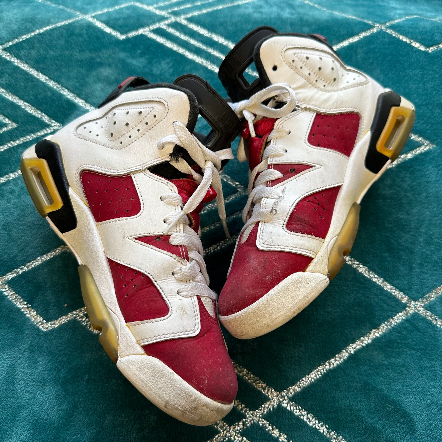 JORDAN 6 CARMINE 2013 UK5.5 (GS) *PRE-LOVED*