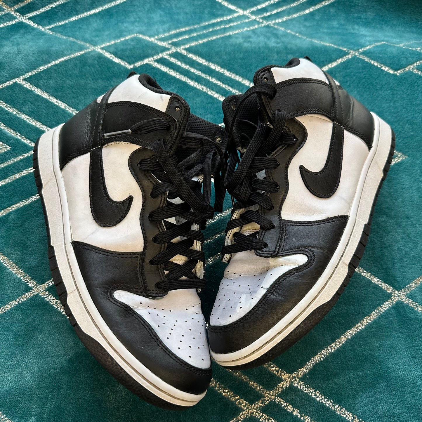 DUNK HIGH PANDA UK8.5 *PRE-LOVED*