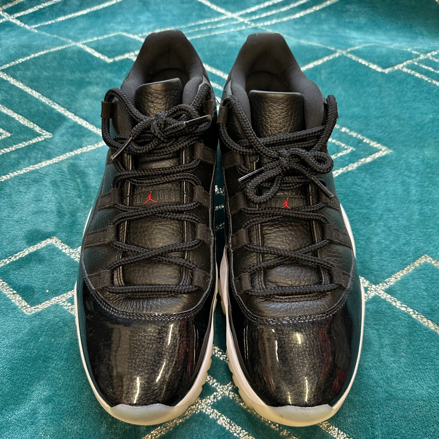 JORDAN 11 LOW 72-10 UK12 *PRE-LOVED*