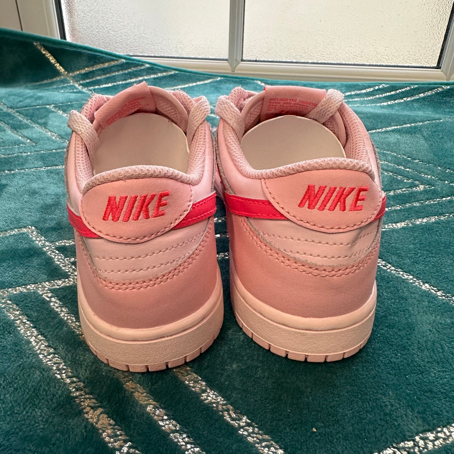 DUNK LOW TRIPLE PINK UK2.5 (PS) *PRE-LOVED*