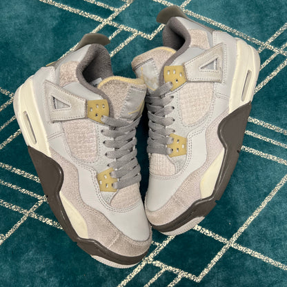 JORDAN 4 PHOTON DUST (GS) UK4 *PRE-LOVED*