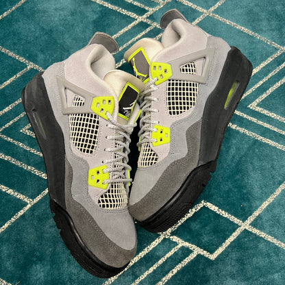 JORDAN 4 NEON 95 (GS) UK5.5 *PRE-LOVED*