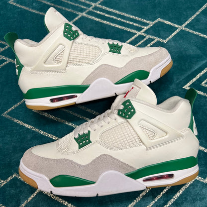 JORDAN 4 SB PINE GREEN UK11 *PRE-LOVED*