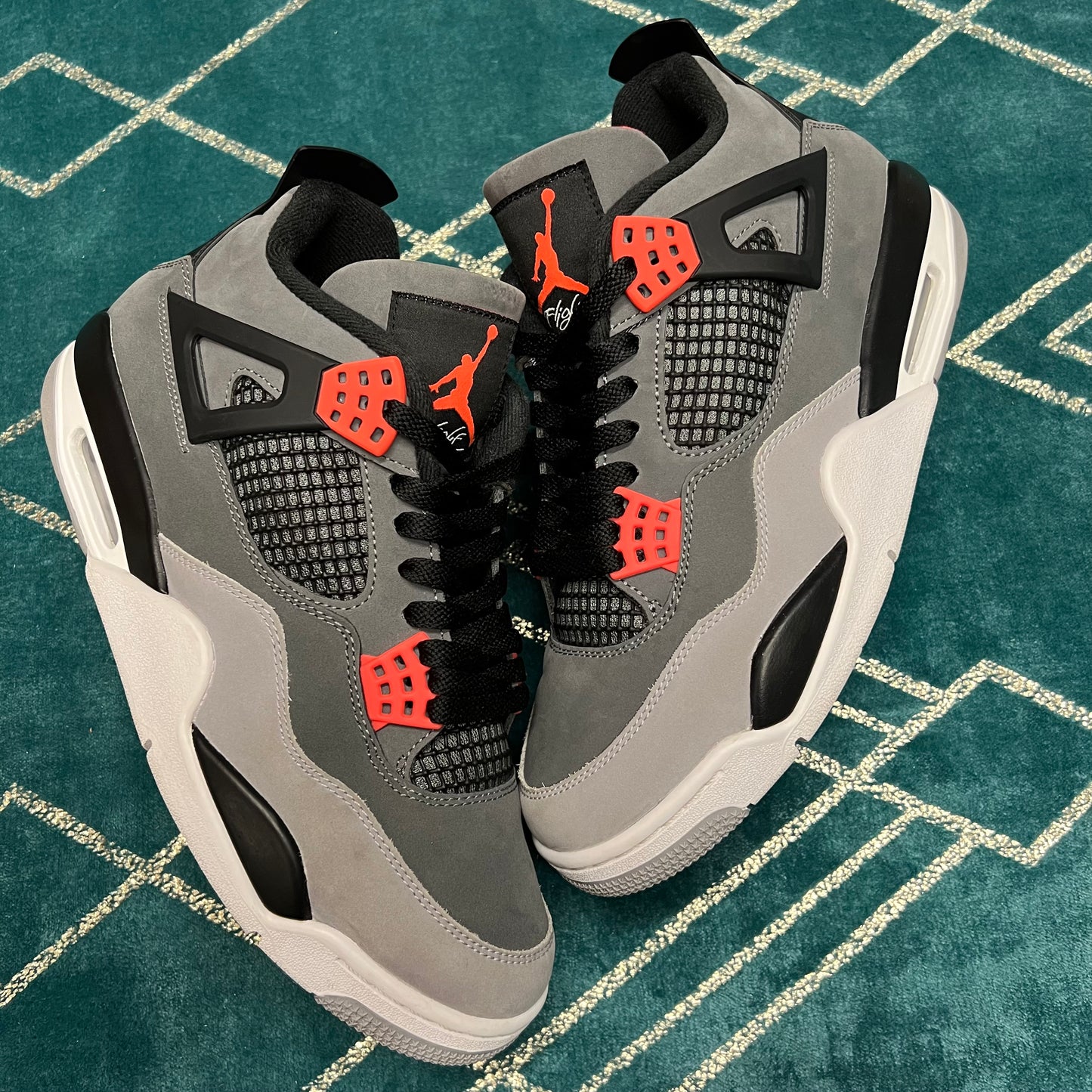 JORDAN 4 INFRARED UK8 *PRE-LOVED*