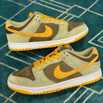 DUNK LOW DUSTY OLIVE UK10 *PRE-LOVED*