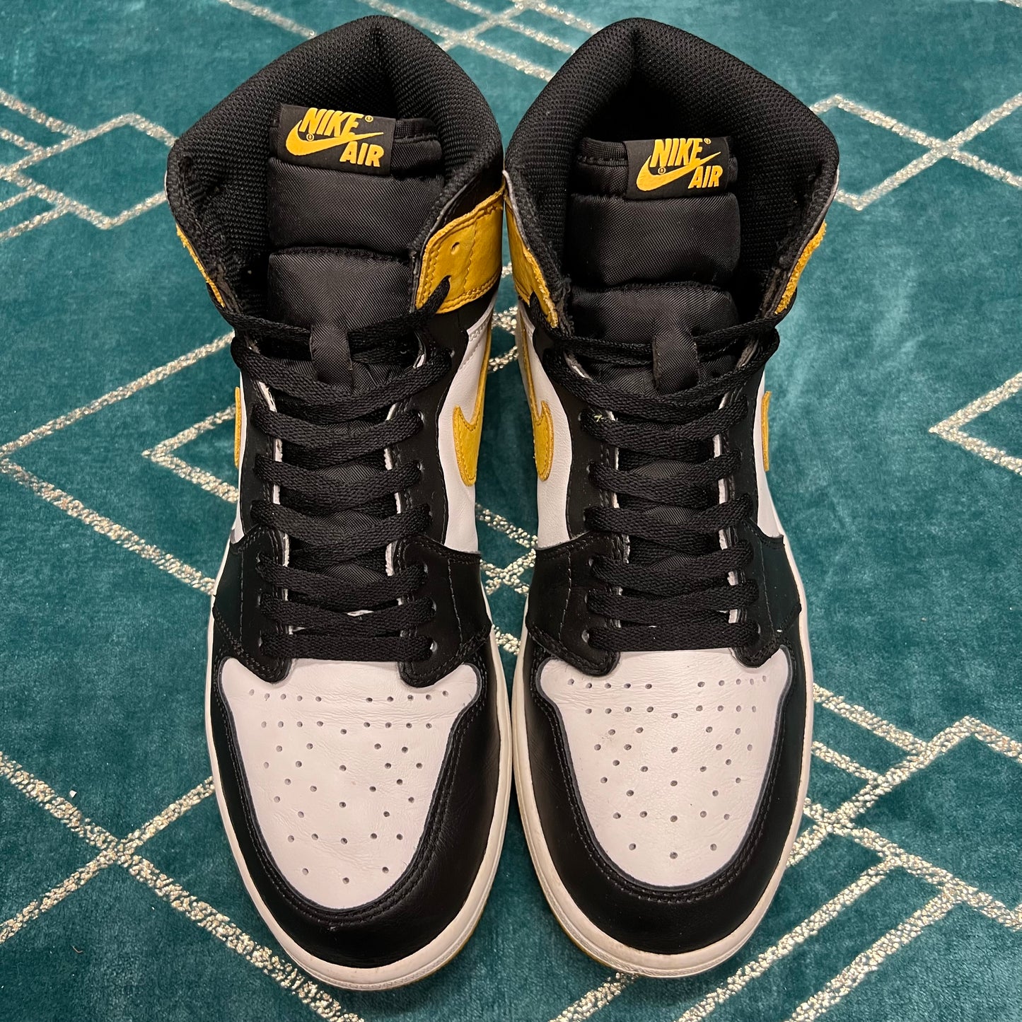 JORDAN 1 HIGH YELLOW OCHRE UK11 *PRE-LOVED*