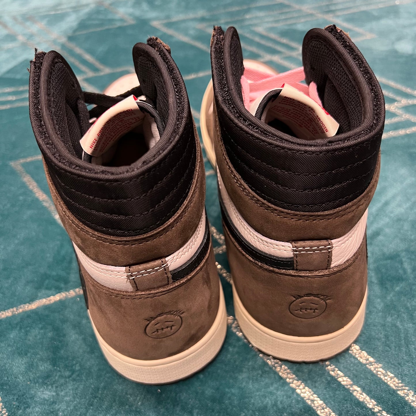 JORDAN 1 HIGH TRAVIS SCOTT MOCHA UK11 *PRE-LOVED*