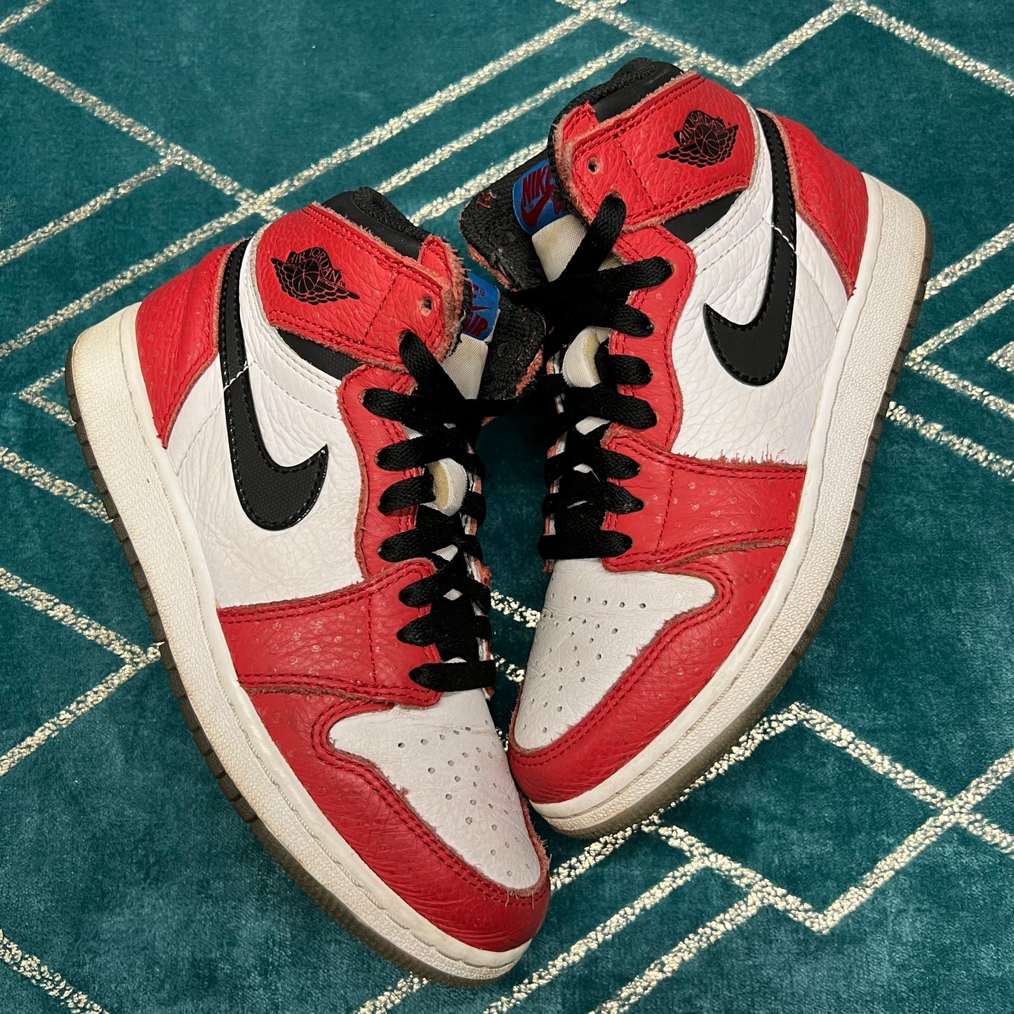 JORDAN 1 HIGH ORIGIN STORY (GS) UK3.5 *PRE-LOVED*