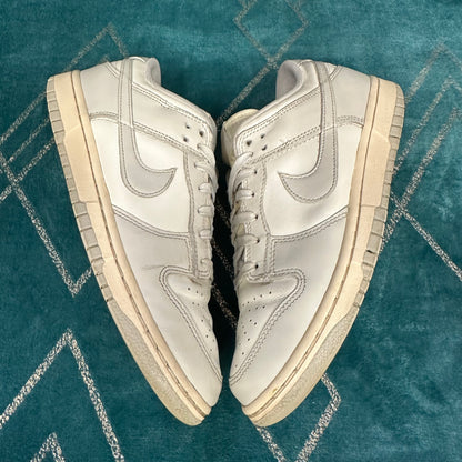 DUNK LOW LIGHT BONE (W) UK6.5 *PRE-LOVED*