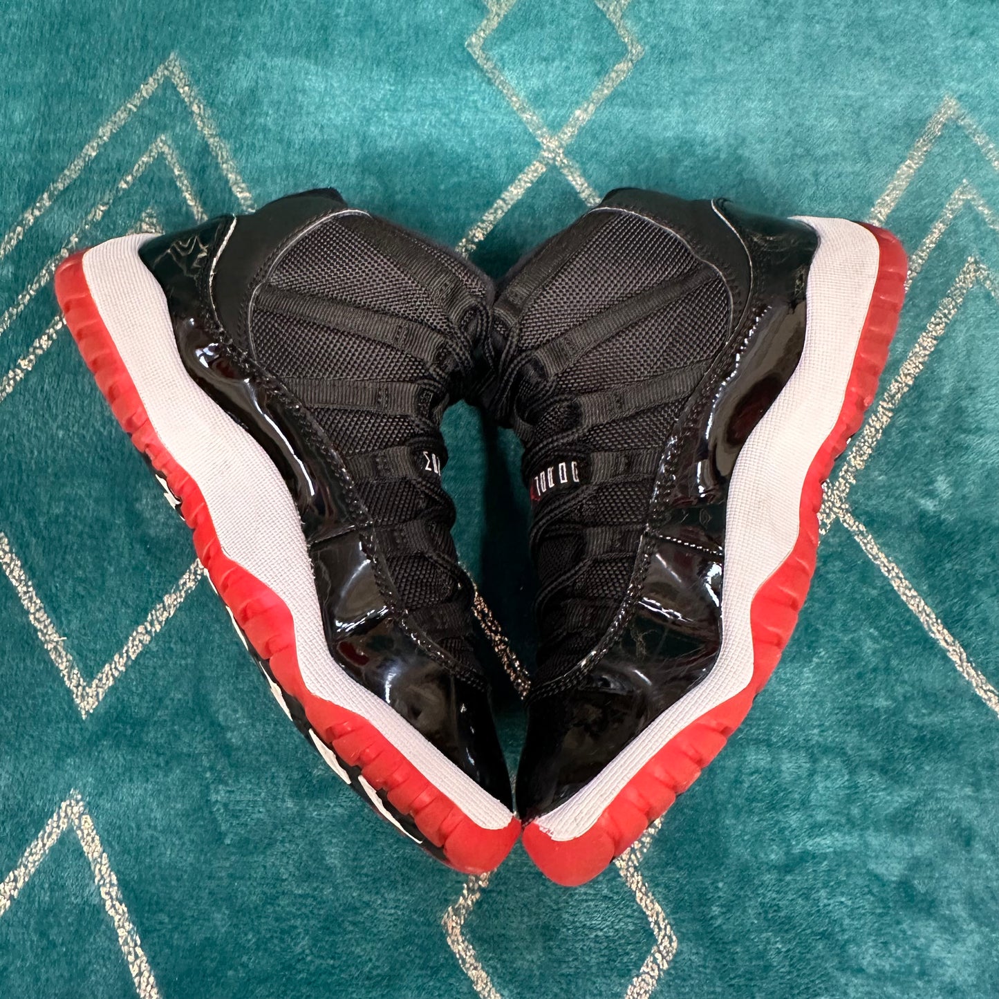 JORDAN 11 BRED 2019 (PS) UK2.5 *PRE-LOVED*