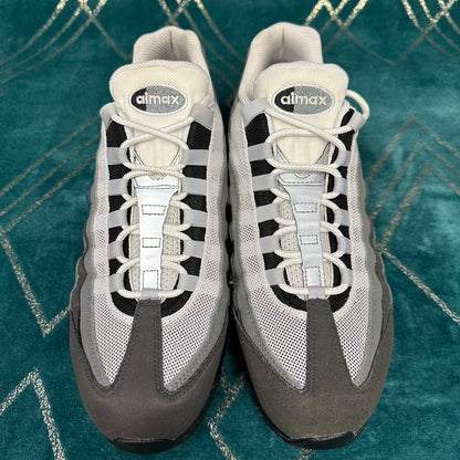 AIR MAX 95 JEWEL GREY UK11 *PRE-LOVED*