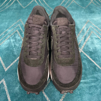 NIKE SACAI WAFFLE NLYON BLACK UK8.5 *PRE-LOVED*