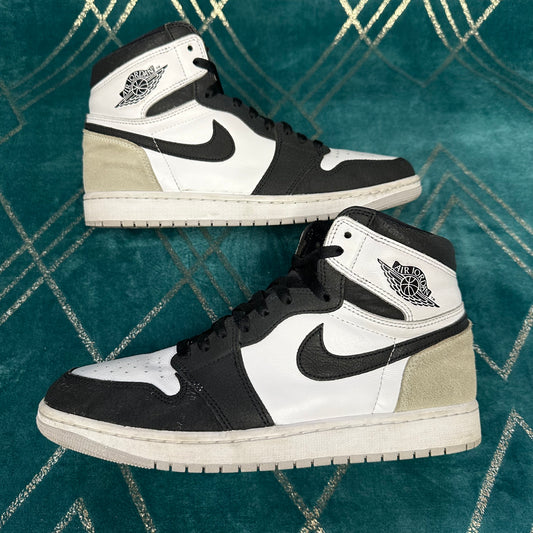 JORDAN 1 HIGH STAGE HAZE UK9.5 *PRE-LOVED*