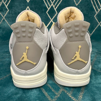 JORDAN 4 PHOTON DUST UK9 *PRE-LOVED*