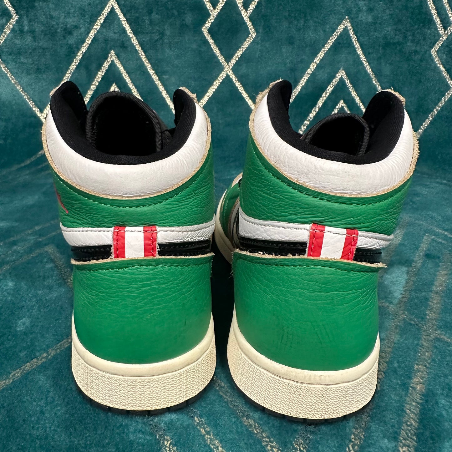 JORDAN 1 LUCKY GREEN (W) UK6 *PRE-LOVED*