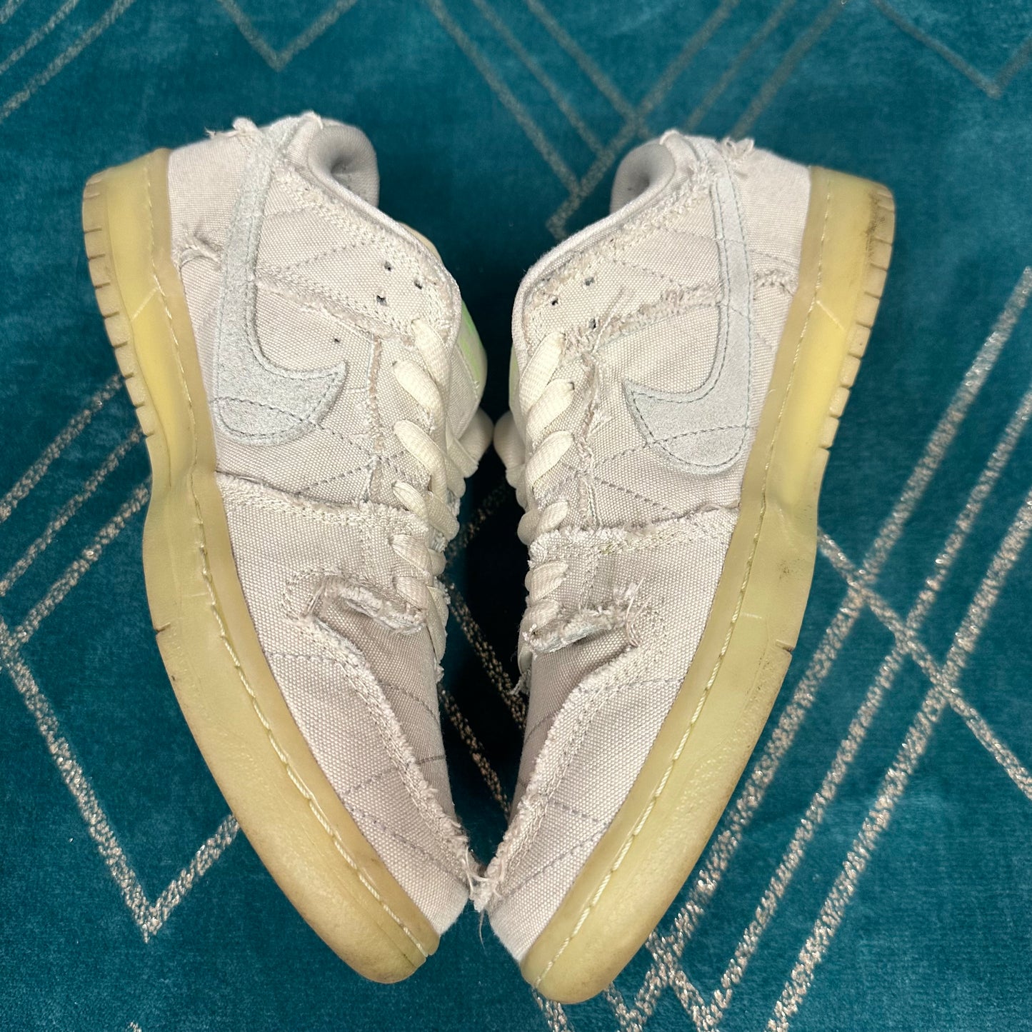 DUNK LOW SB MUMMY UK8 *PRE-LOVED*