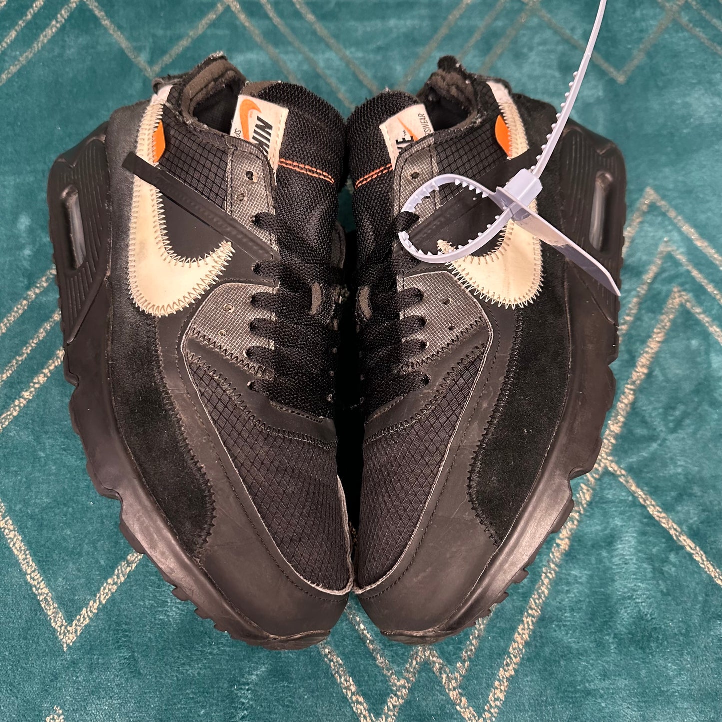 AIR MAX 90 OFF-WHITE BLACK UK8.5 *PRE-LOVED*