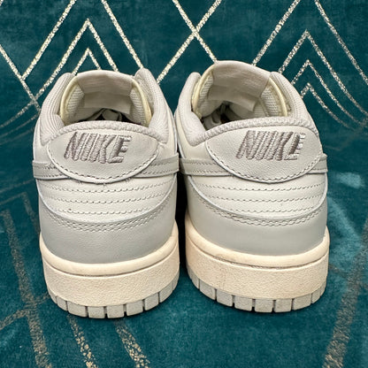 DUNK LOW LIGHT BONE UK8.5 (W) *PRE-LOVED*