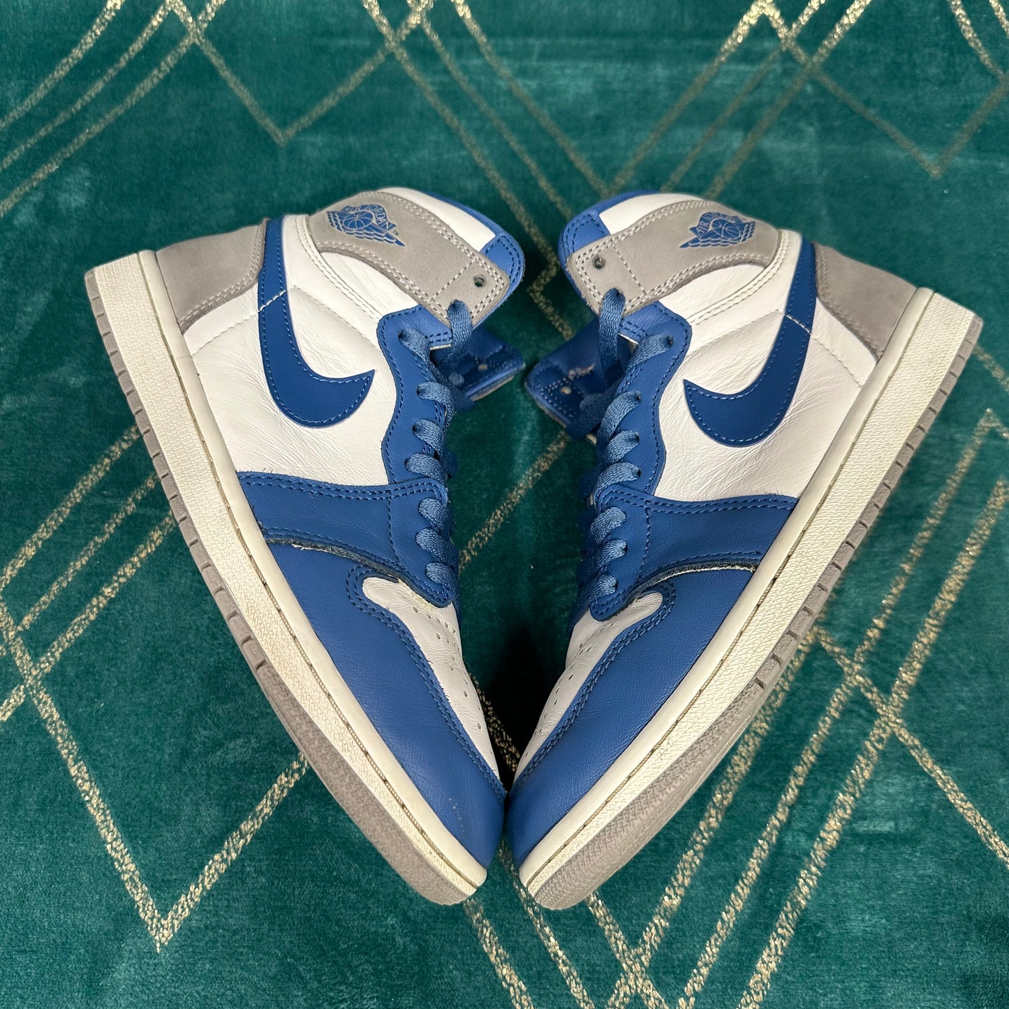 JORDAN 1 HIGH TRUE BLUE UK7 *PRE-LOVED*