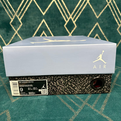 JORDAN 3 UNC UK8 *PRE-LOVED*