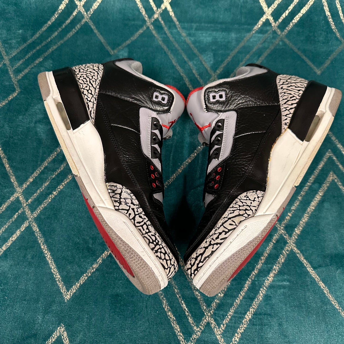 JORDAN 3 BLACK CEMENT 2011 UK10 *PRE-LOVED*