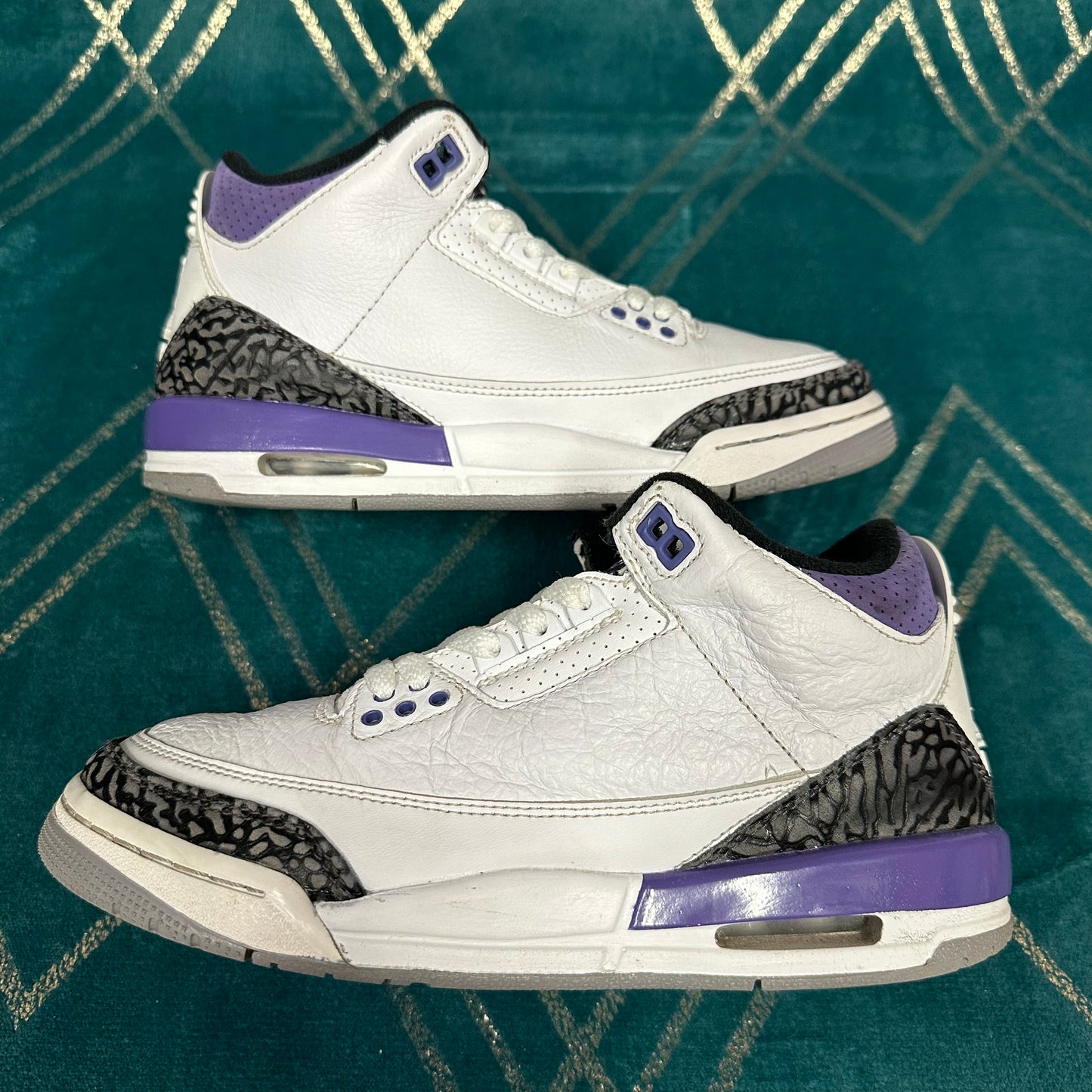 JORDAN 3 DARK IRIS (GS) UK5.5 *PRE-LOVED*