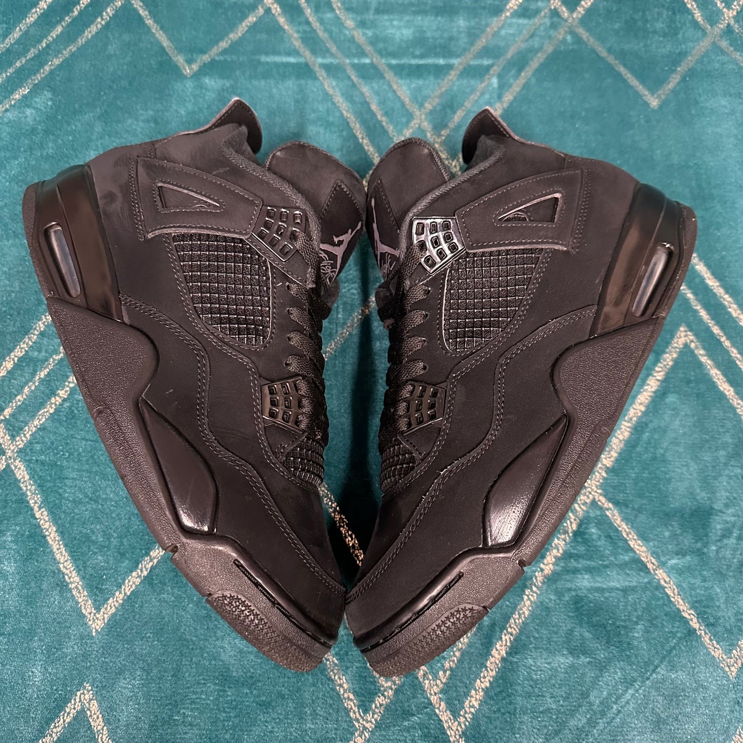 JORDAN 4 BLACK CAT UK9 *PRE-LOVED*