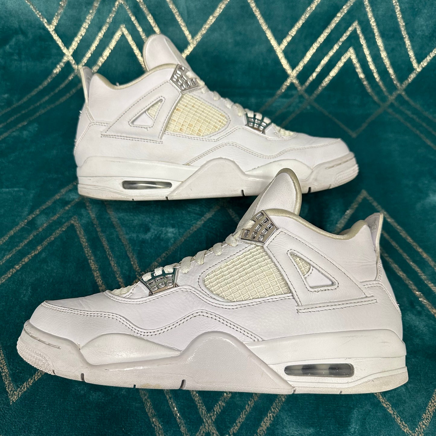 JORDAN 4 PURE MONEY 2017 UK9 *PRE-LOVED*