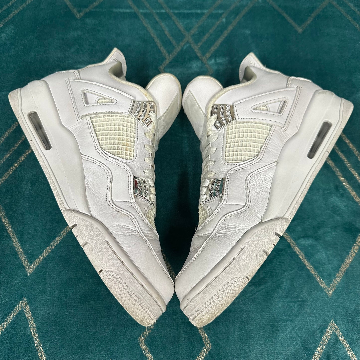 JORDAN 4 PURE MONEY 2017 UK9 *PRE-LOVED*