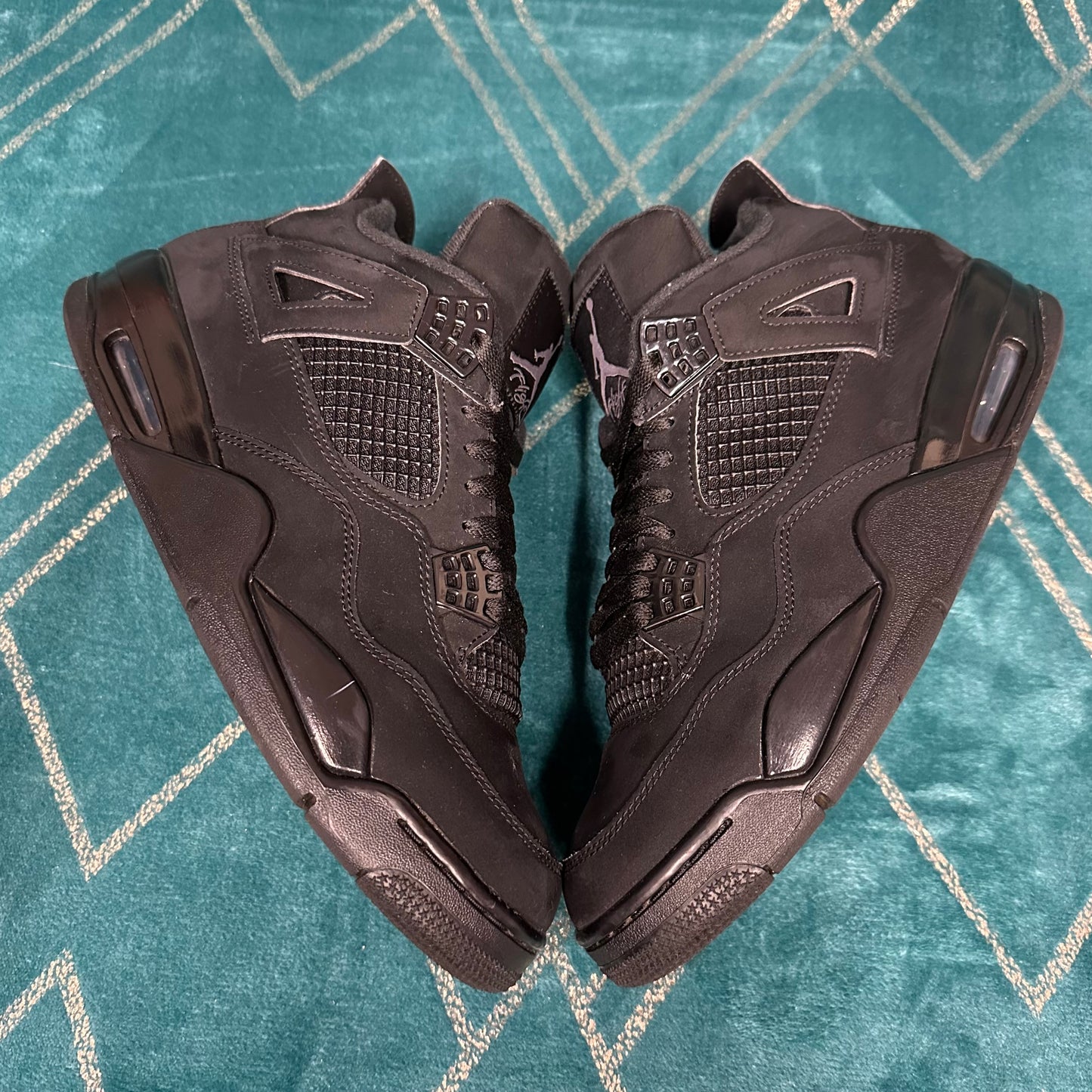 JORDAN 4 BLACK CAT UK9 *PRE-LOVED*