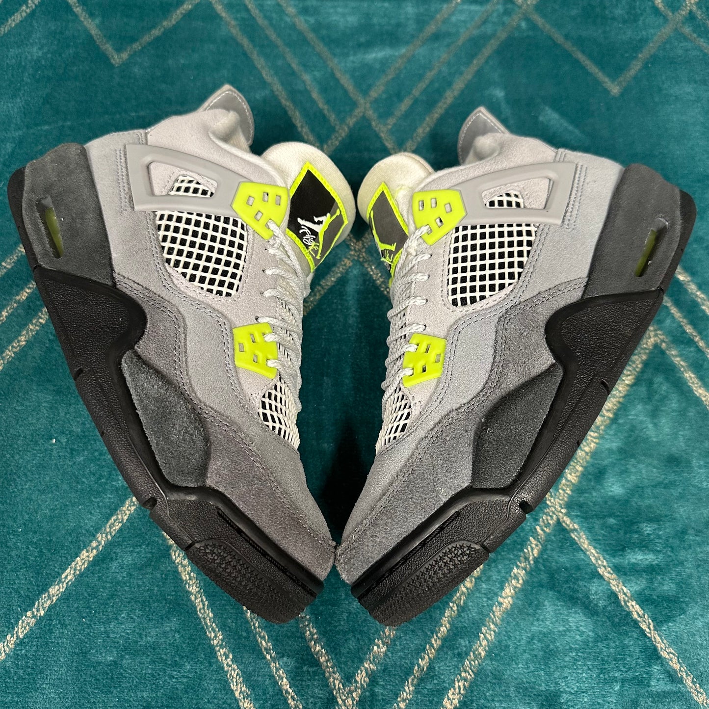 JORDAN 4 NEON 95 (GS) UK5 *PRE-LOVED*